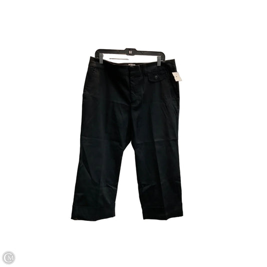 Capris By Old Navy In Black, Size: 16