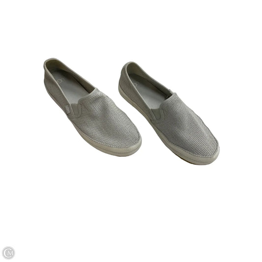 Shoes Designer By Ugg In Grey, Size: 9