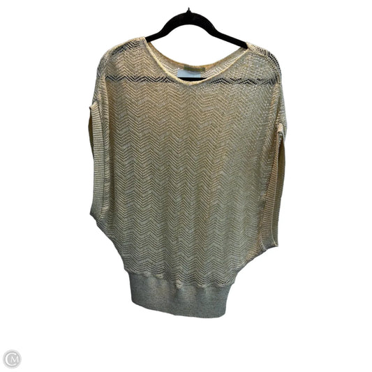 Top Sleeveless By Clothes Mentor In Gold, Size: M