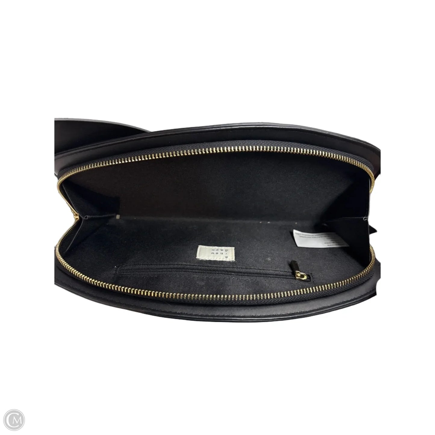 Clutch By A New Day, Size: Large