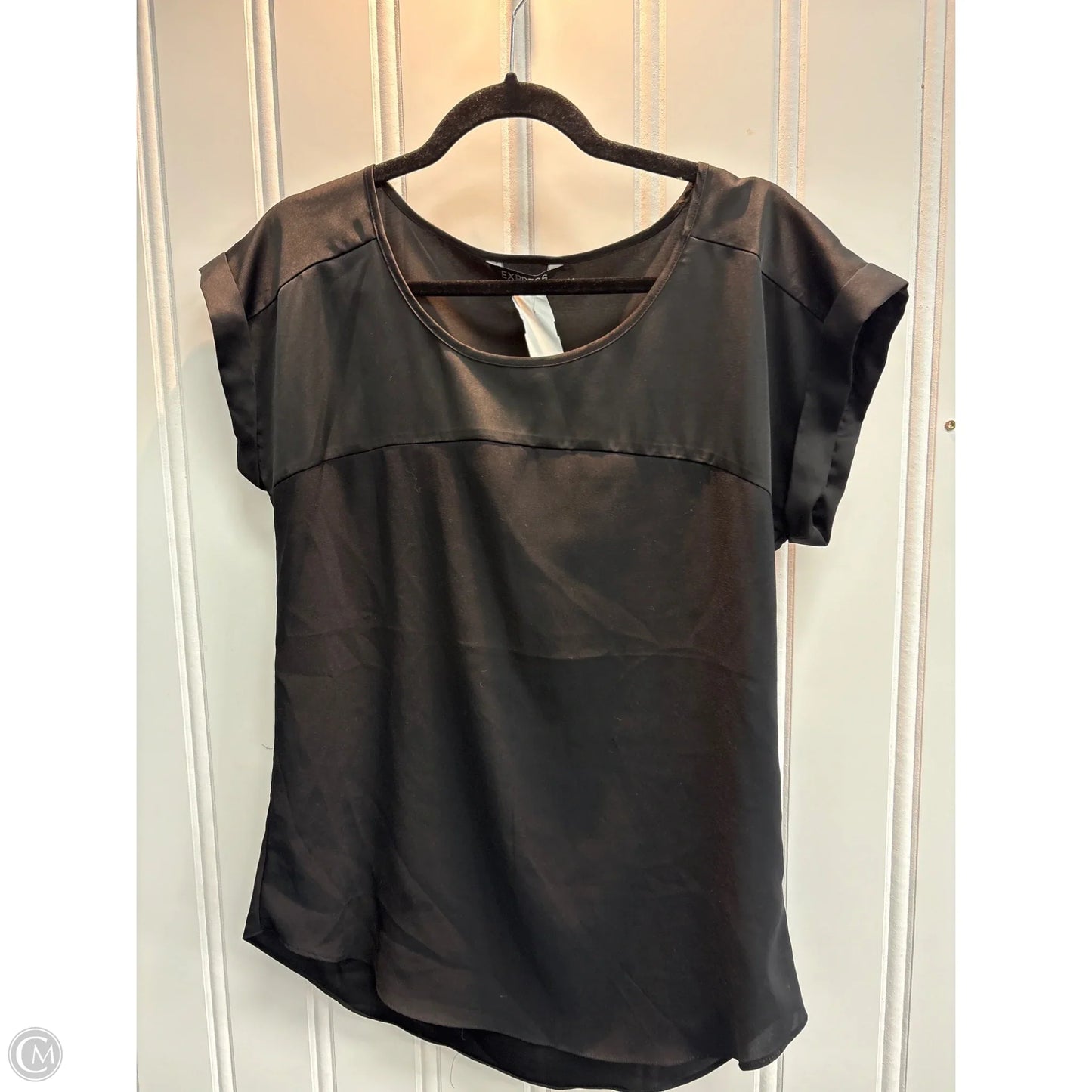 Top Short Sleeve By Express In Black, Size: S