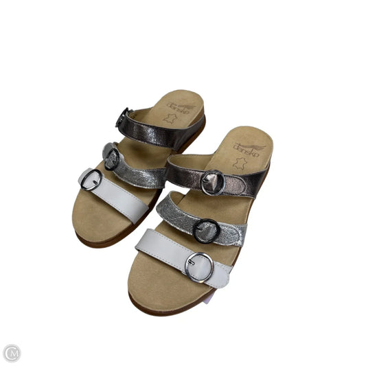 Sandals Heels Platform By Dansko In Bronze, Size: 6.5
