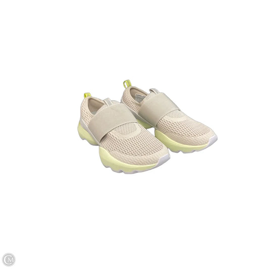 Shoes Sneakers By Sorel In Tan, Size: 9