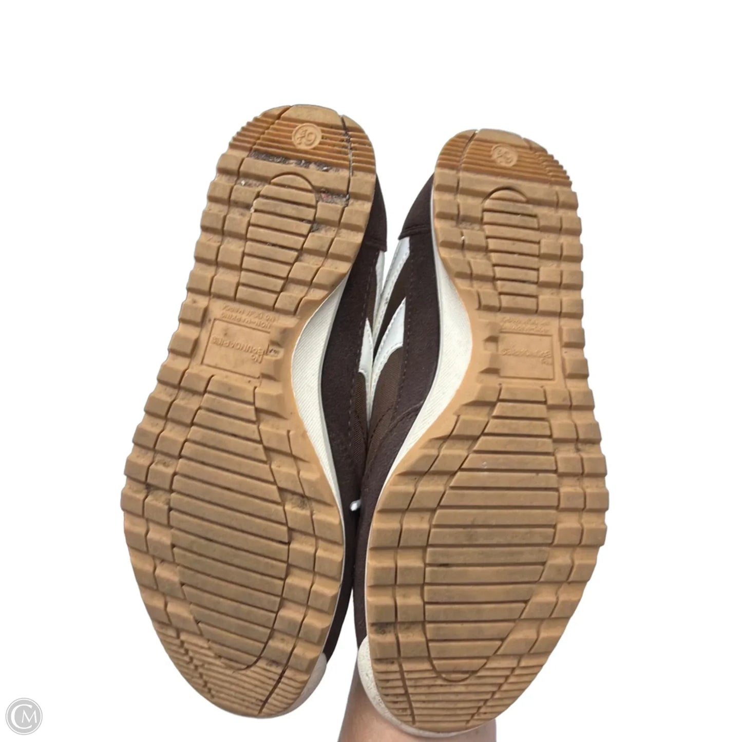 Shoes Sneakers By No Boundaries In Brown, Size: 6.5