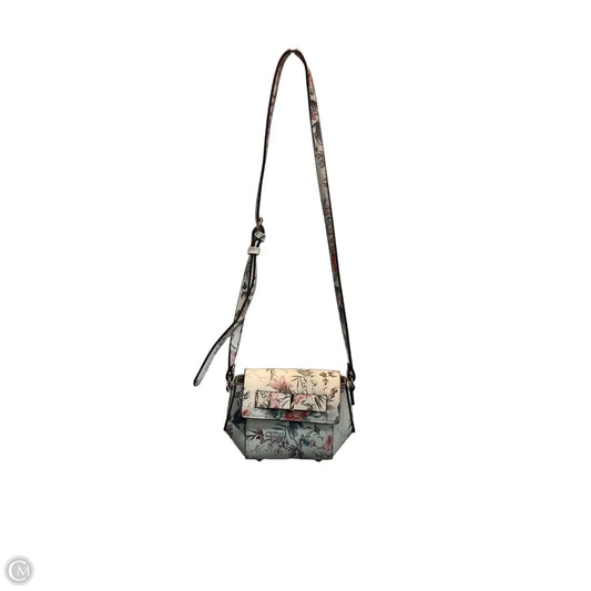 Crossbody By Clothes Mentor, Size: Small