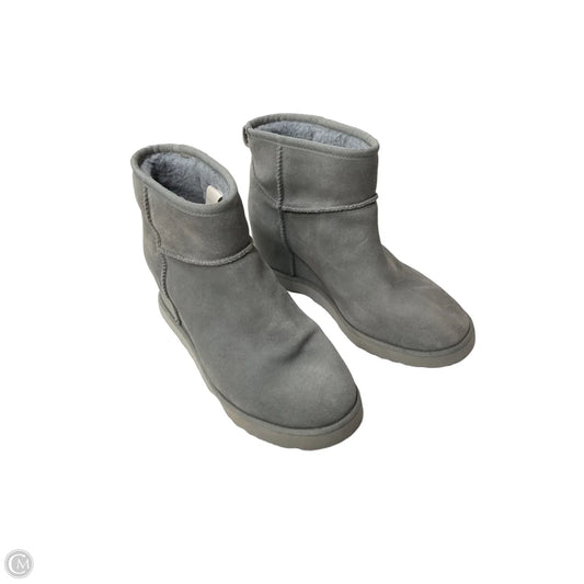 Boots Designer By Ugg In Grey, Size: 10