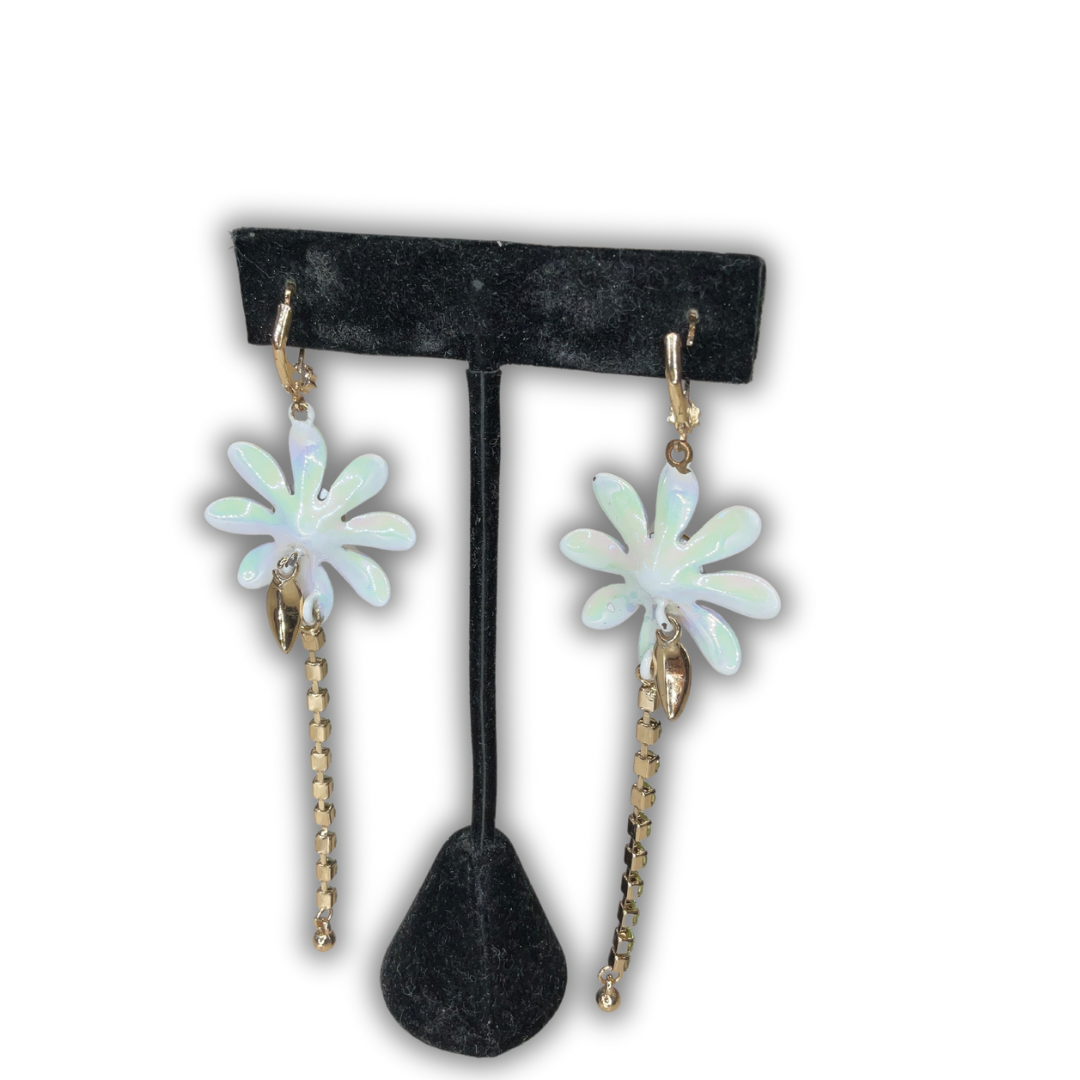 Earrings Dangle/drop By Betsey Johnson, Size: 02 Piece Set