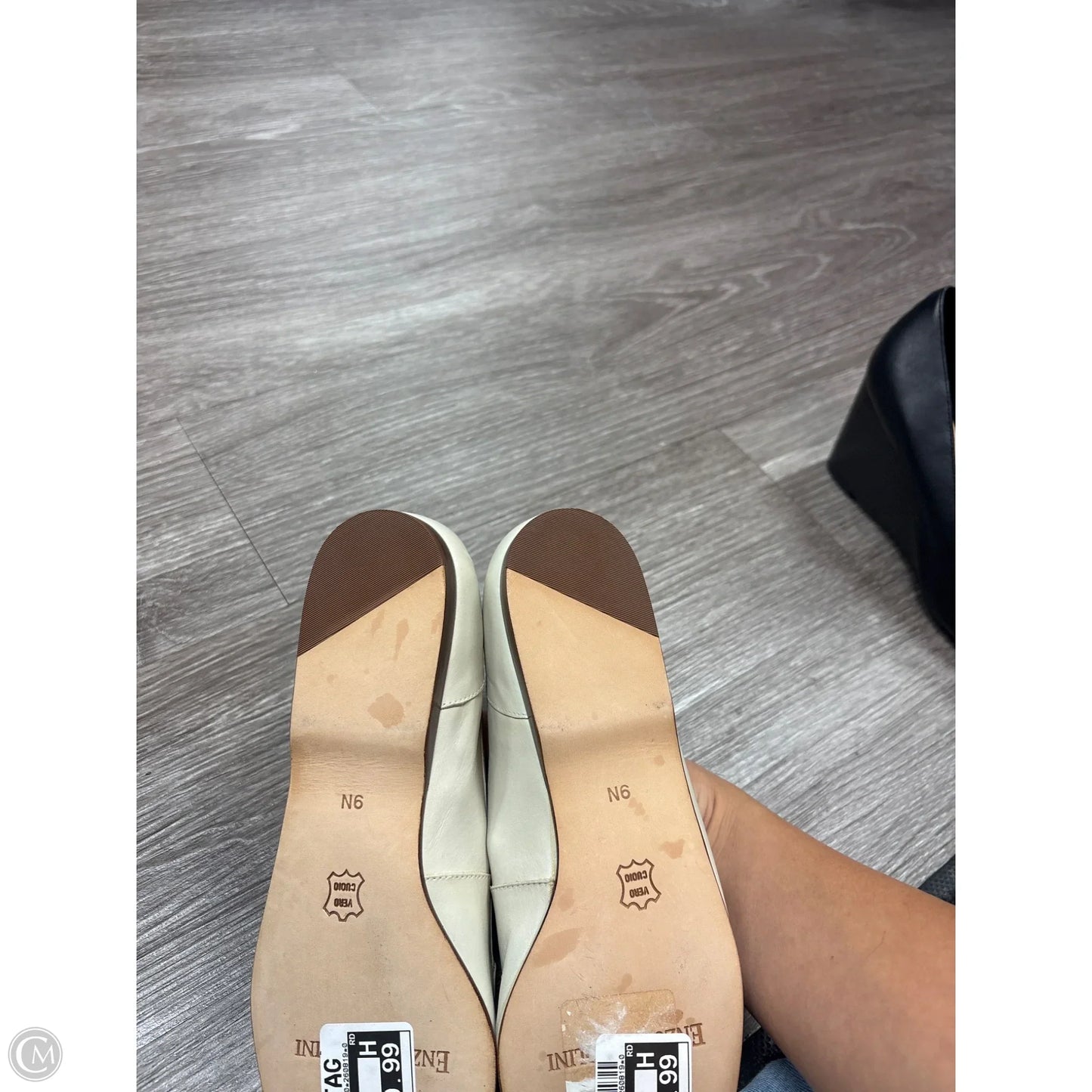 Shoes Flats By Enzo Angiolini In Cream, Size: 9