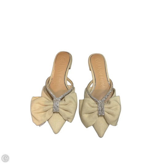 Shoes Flats By Gianni Bini In Tan, Size: 6.5