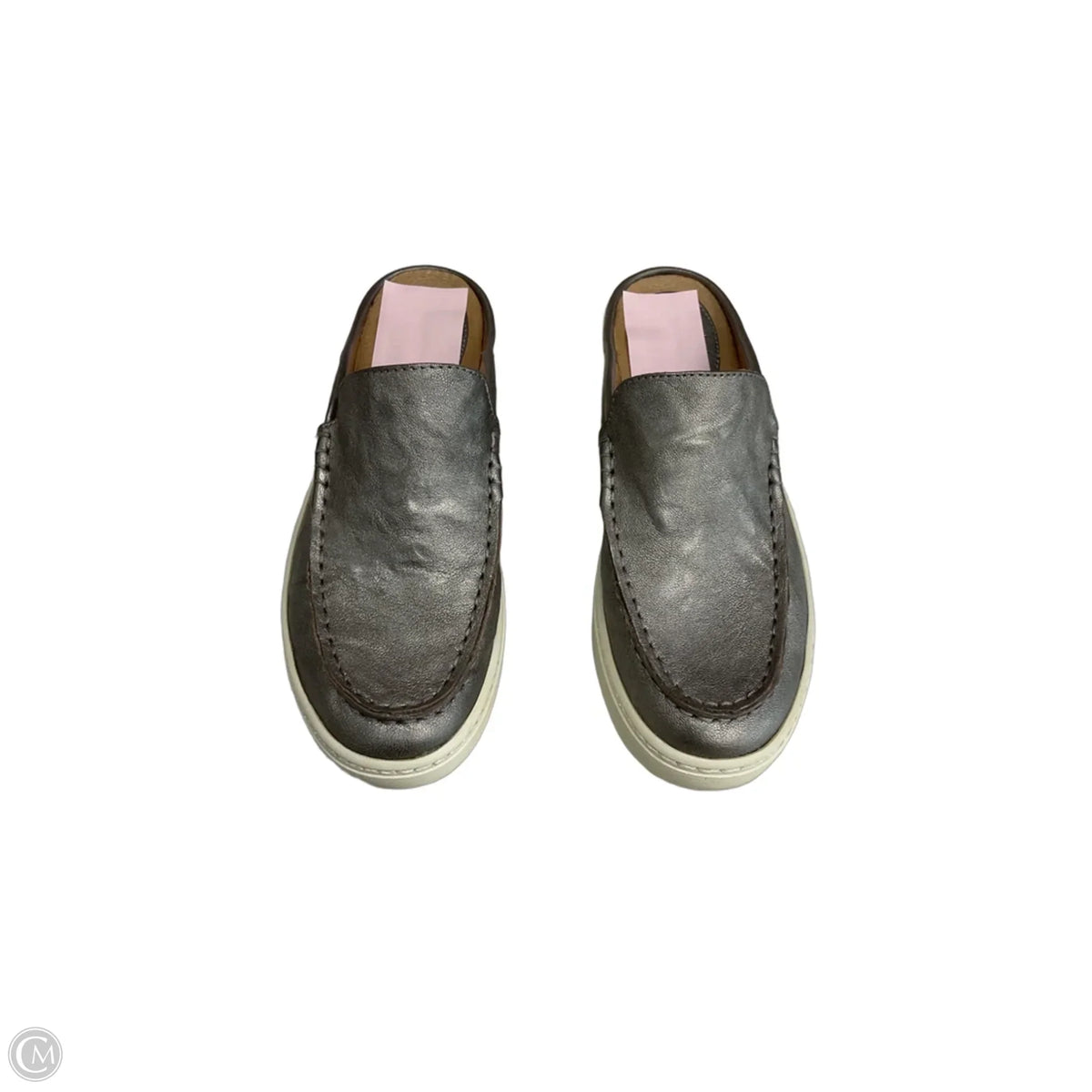 Shoes Flats By Sofft In Silver, Size: 6