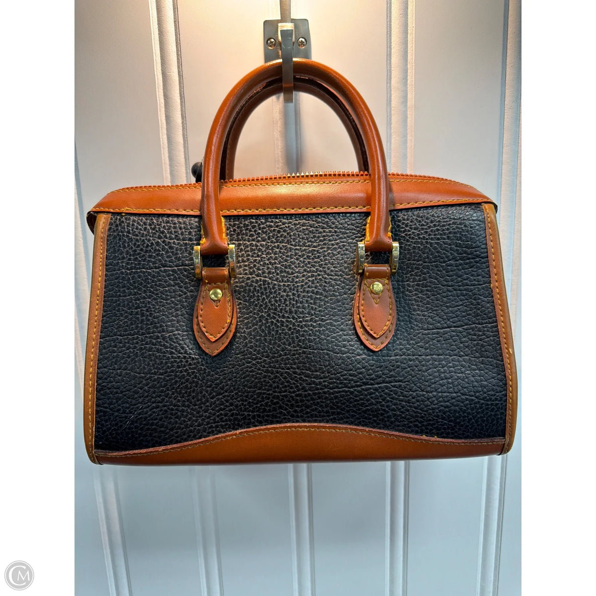 Handbag Designer By Dooney And Bourke, Size: Medium