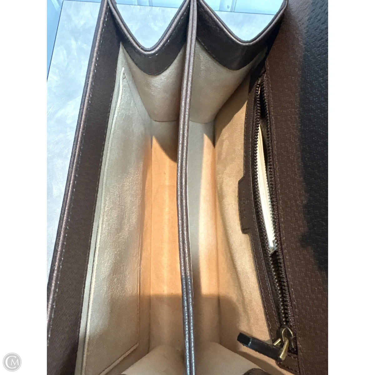 Handbag Luxury Designer By Gucci, Size: Small