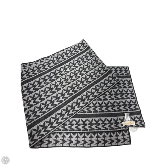 Scarf Winter By Michael By Michael Kors In Grey