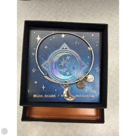 Bracelet Charm By Alex And Ani