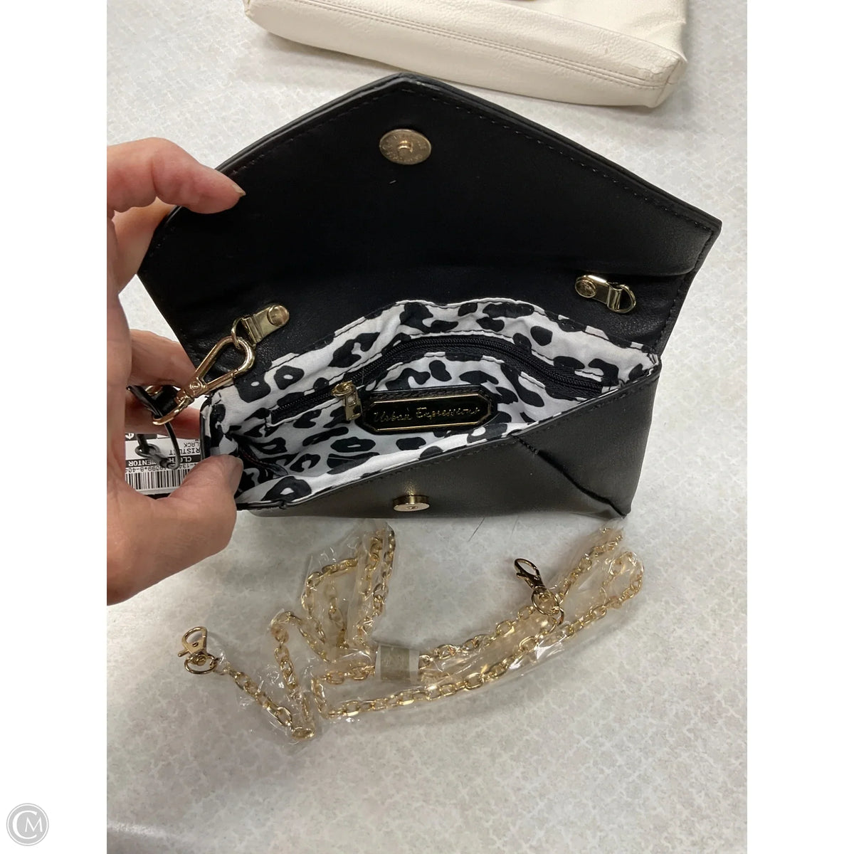 Wristlet By Clothes Mentor, Size: Small