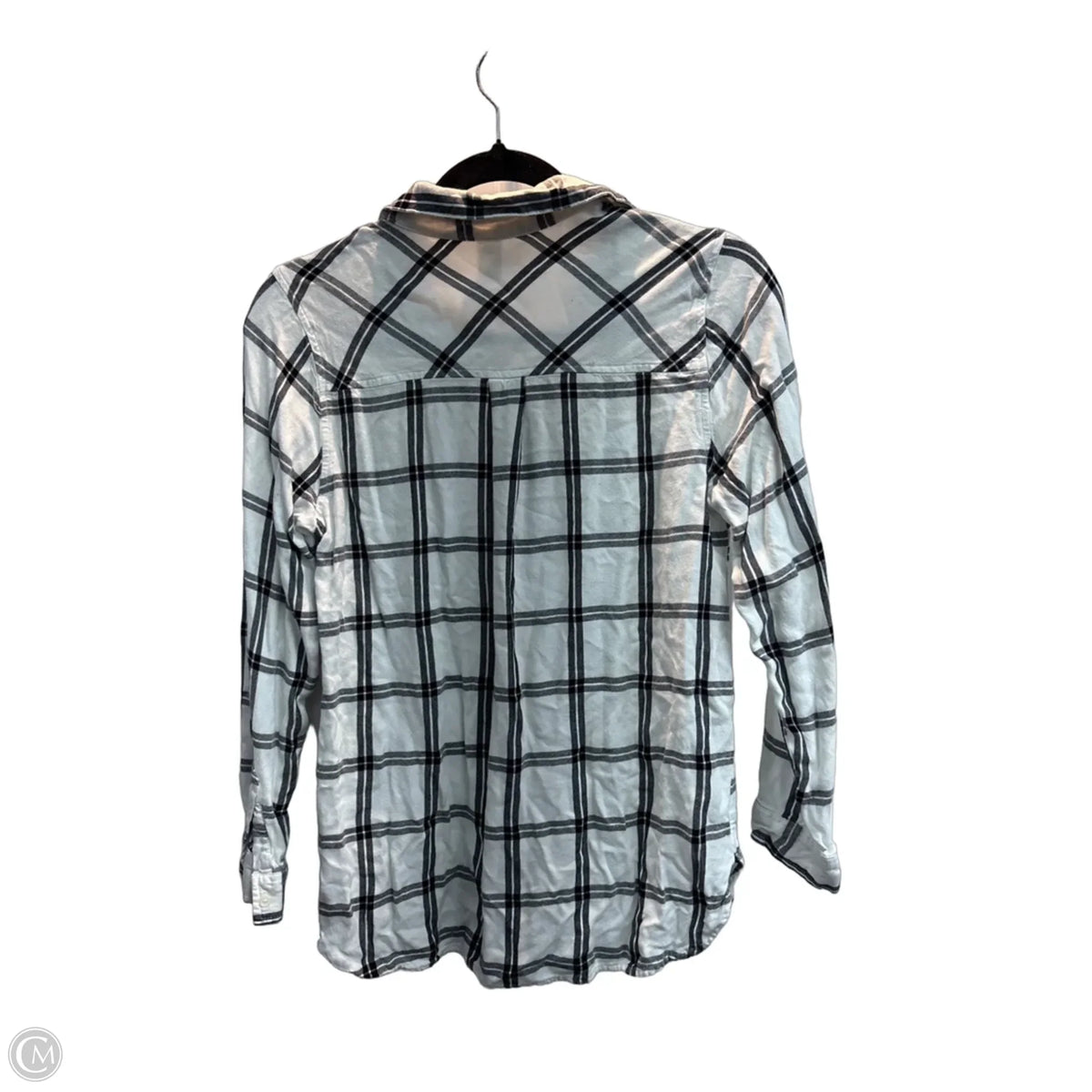 Top Long Sleeve By Old Navy In Checkered Pattern, Size: M