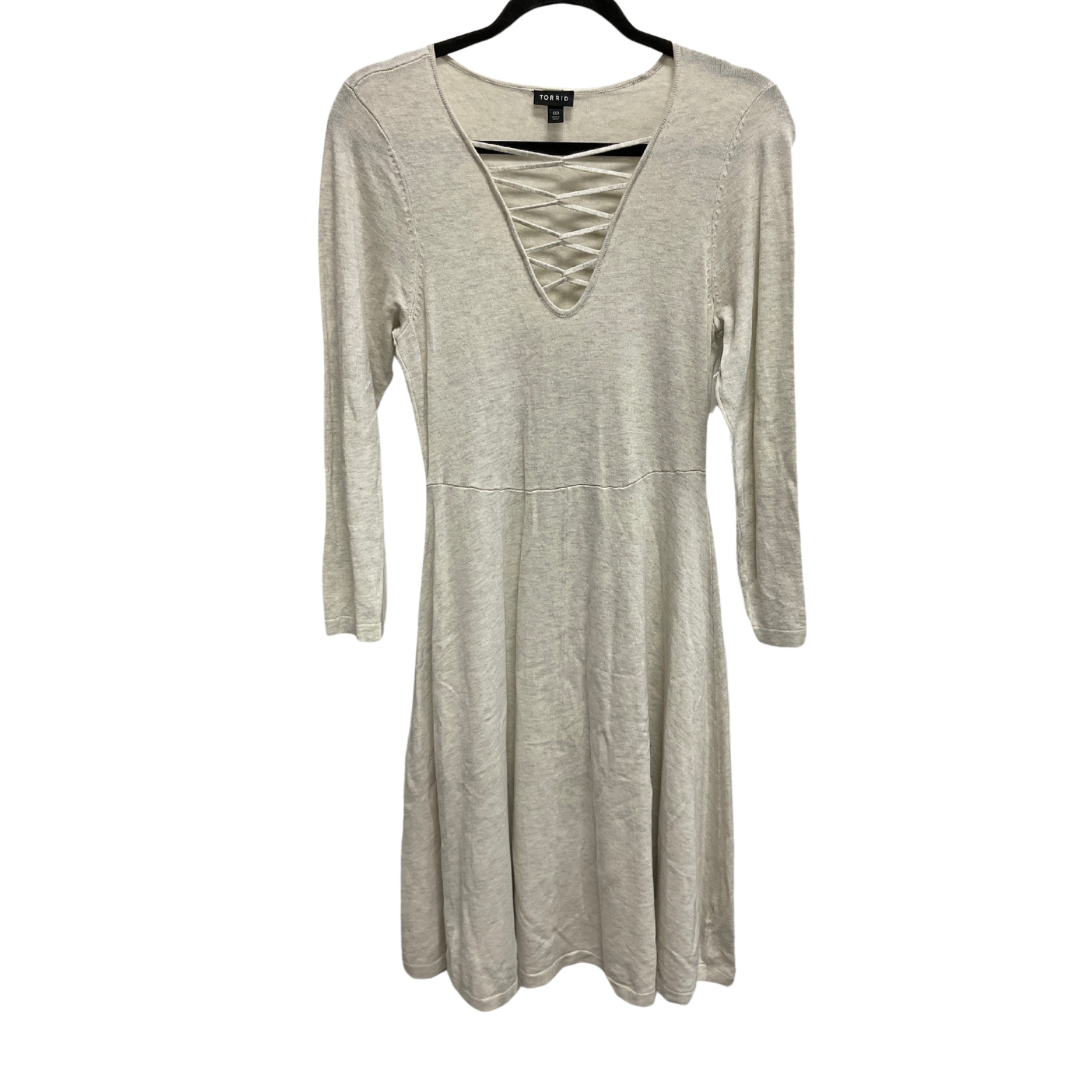 Dress Sweater By Torrid In Cream, Size: M