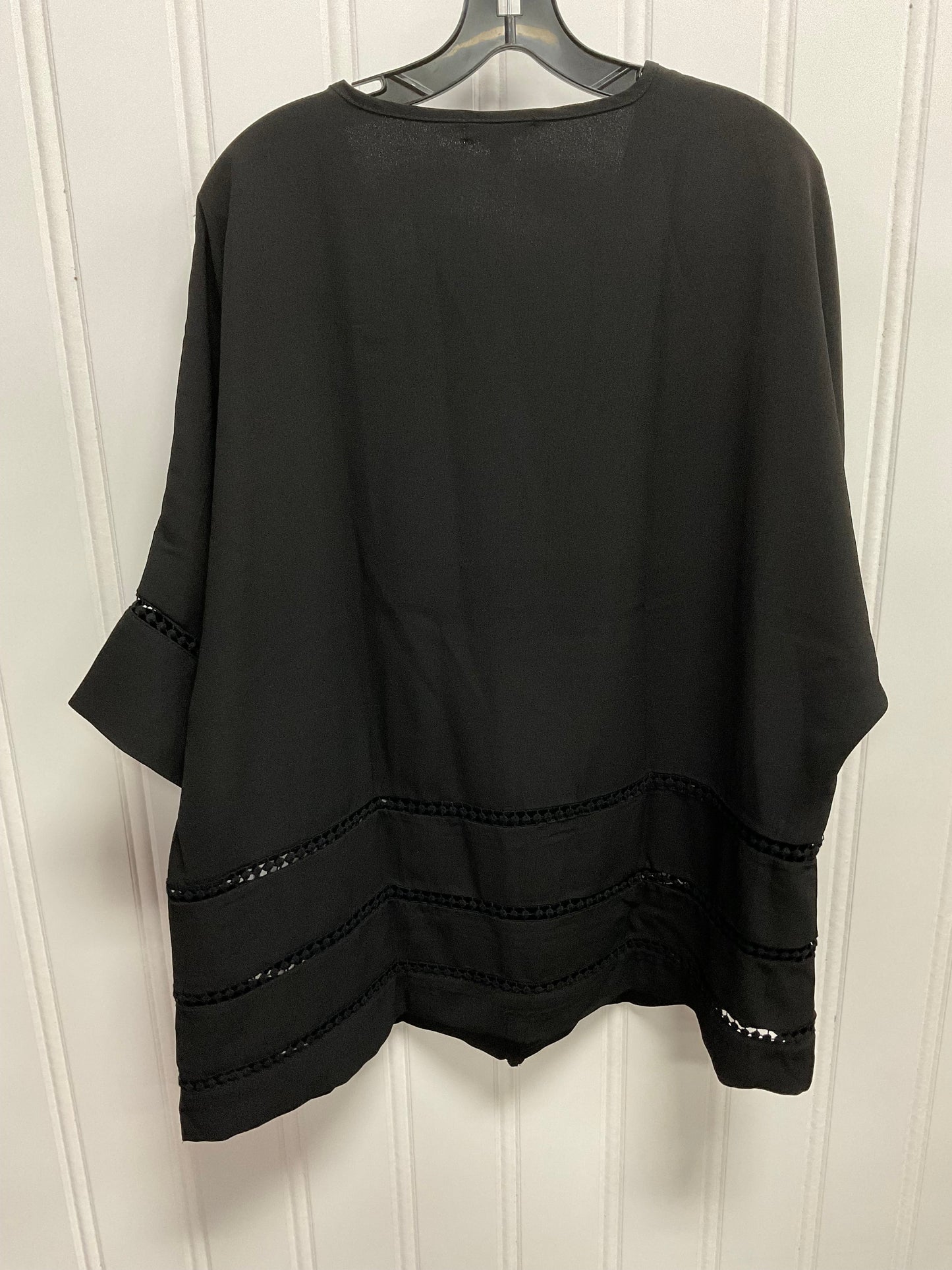 Top Short Sleeve By Stella And Dot In Black, Size: 1x