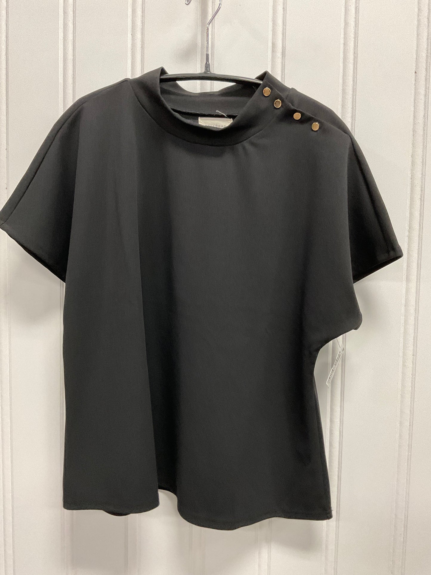 Top Short Sleeve By Clothes Mentor In Black, Size: L