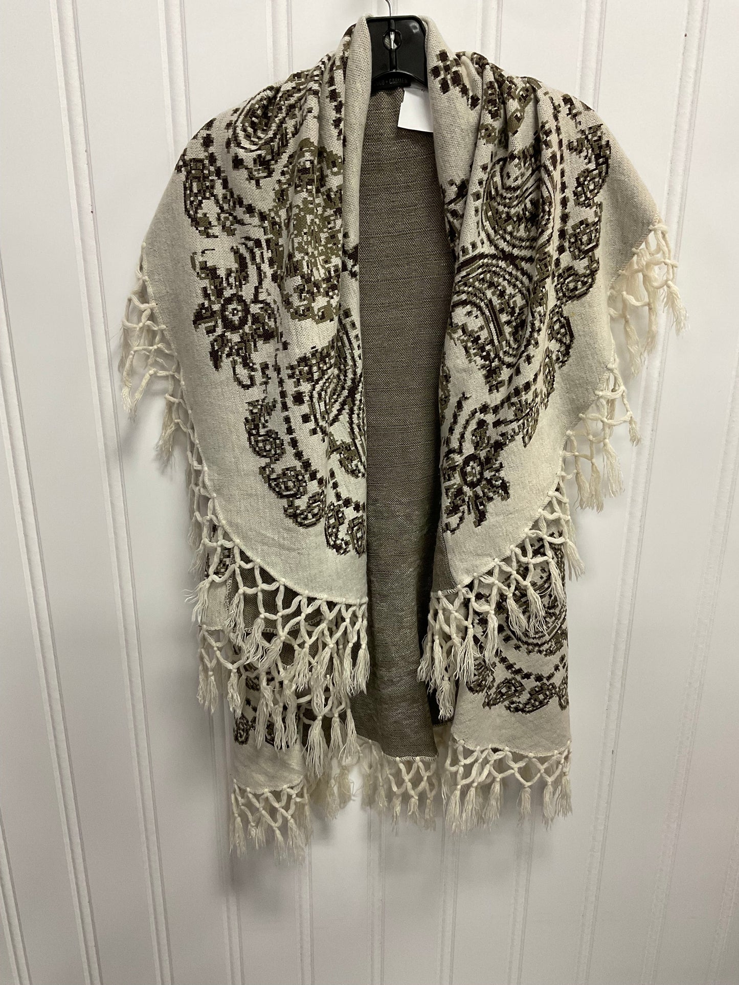 Shawl By Coco And Carmen In Beige, Size: Osfm