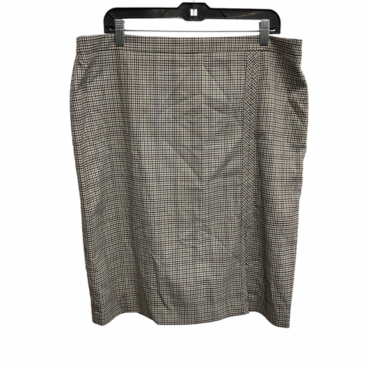 Skirt Midi By Ann Taylor In Plaid Pattern, Size: 16