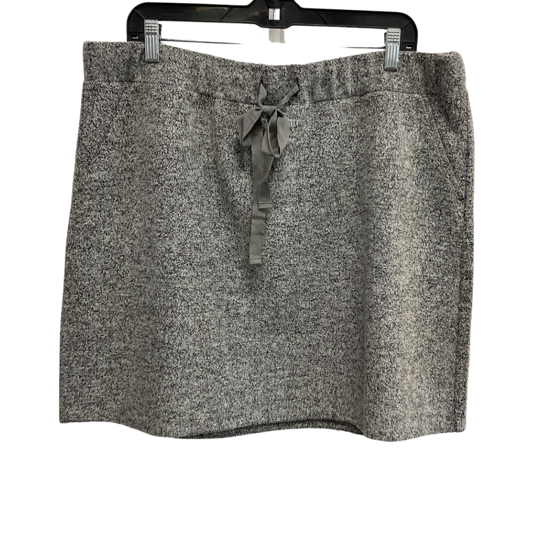 Skirt Mini & Short By Loft In Grey, Size: Xl