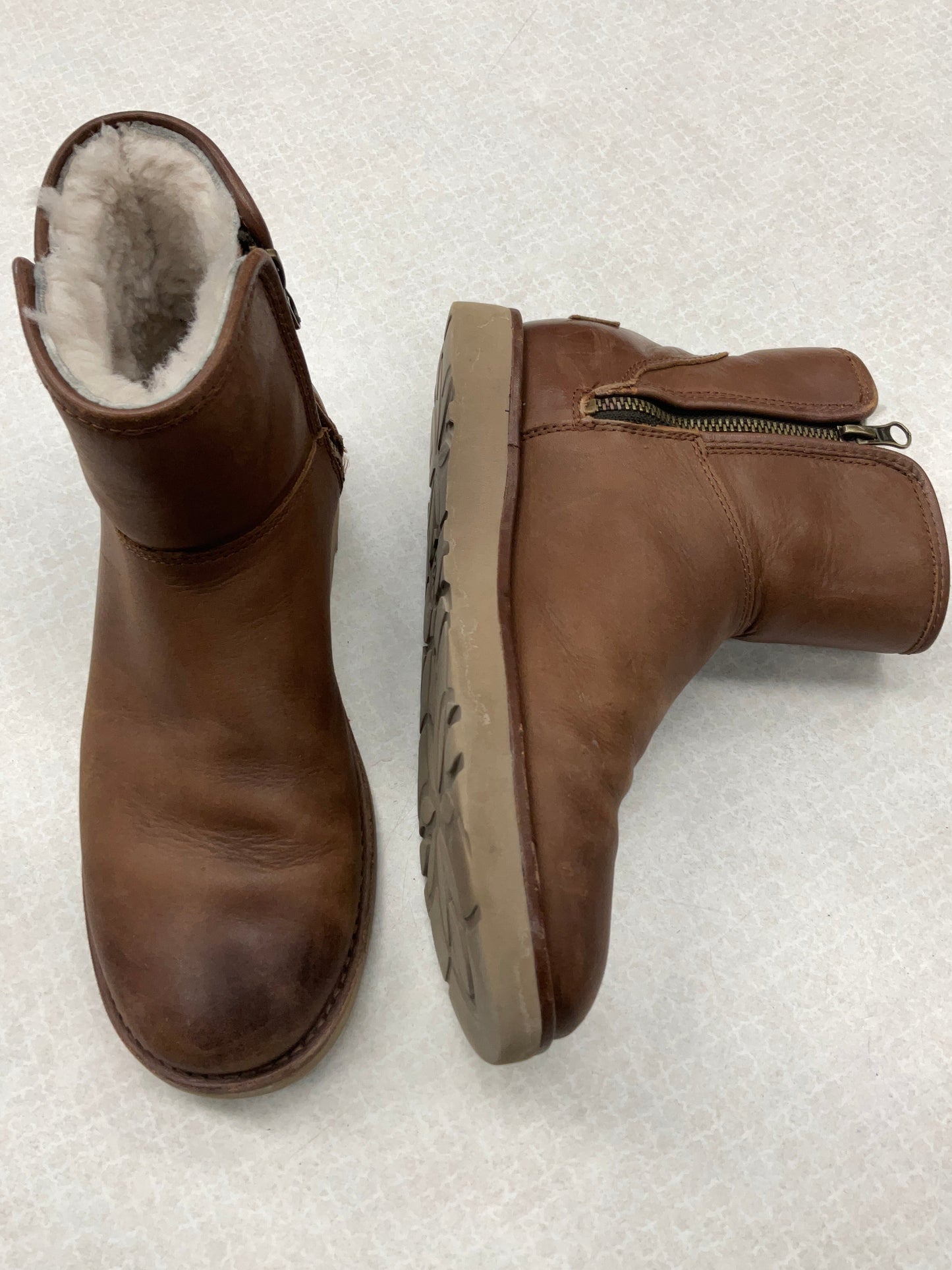 Boots Snow By Ugg In Brown, Size: 8