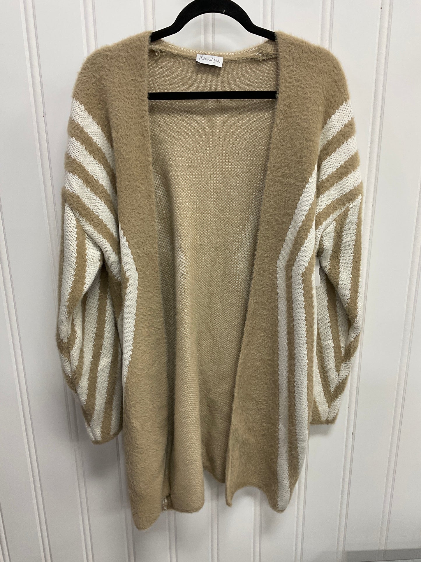 Sweater Cardigan By Clothes Mentor In Tan & White, Size: L