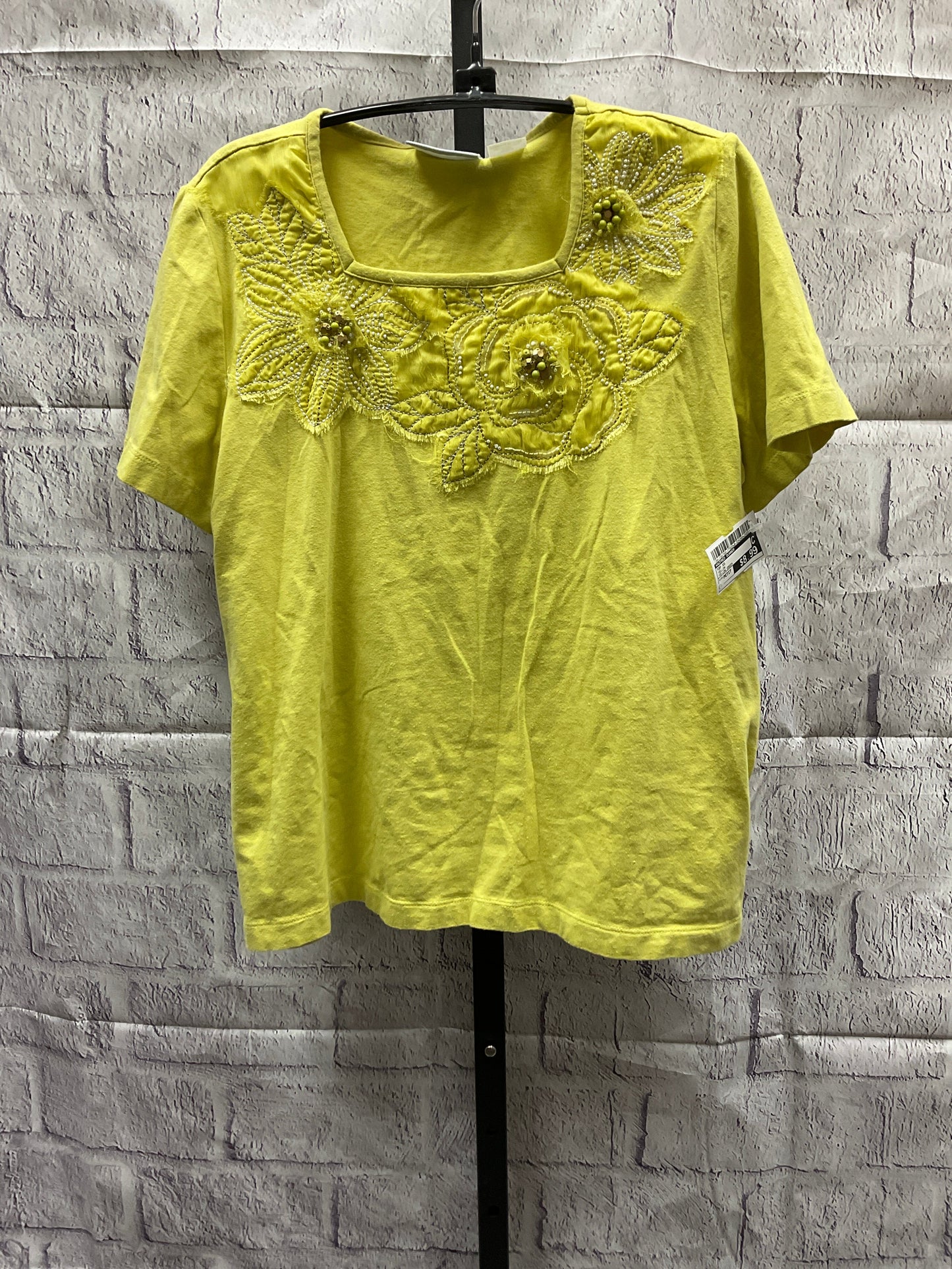 Top Short Sleeve By Alfred Dunner  Size: Petite  M
