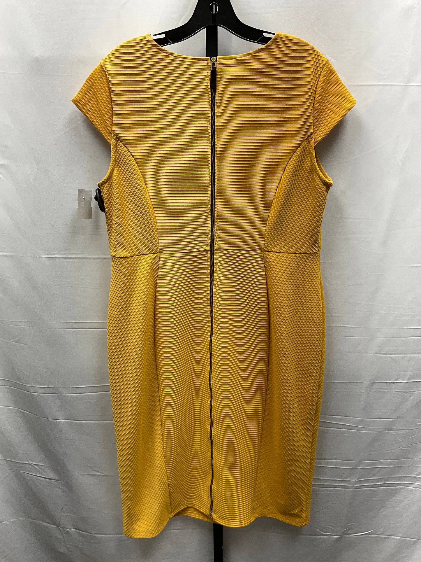 Dress Casual Midi By Cato  Size: 16