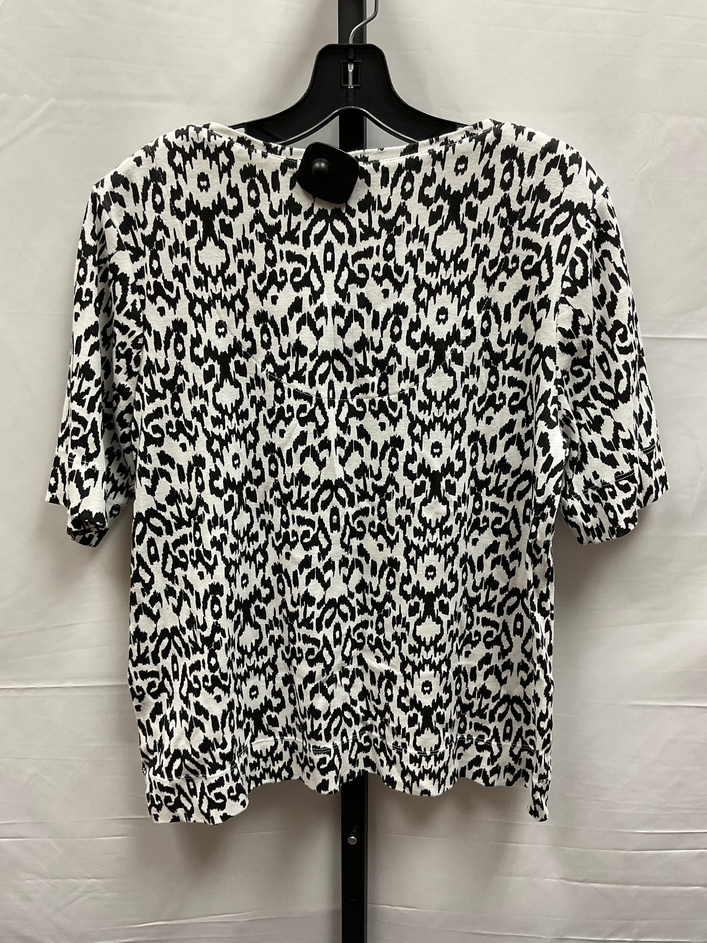 Black & White Top Short Sleeve Chicos, Size L