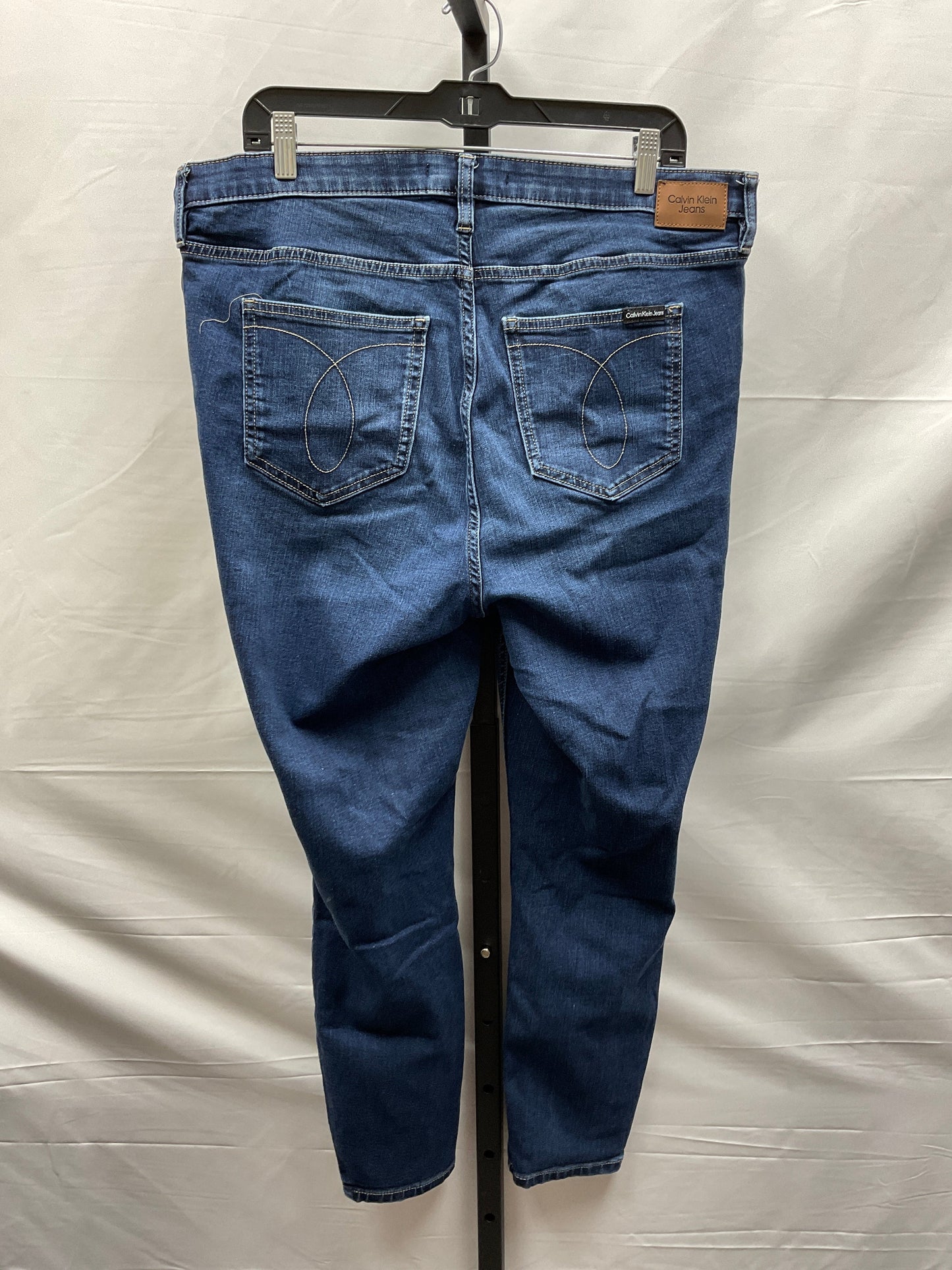 Blue Jeans Skinny Calvin Klein, Size 18