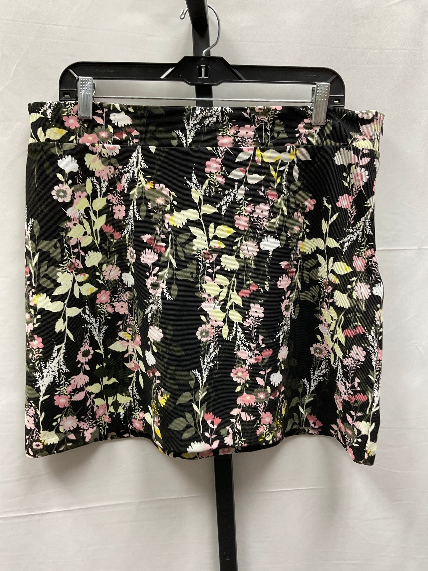 Floral Print Skirt Mini & Short Inc, Size 14