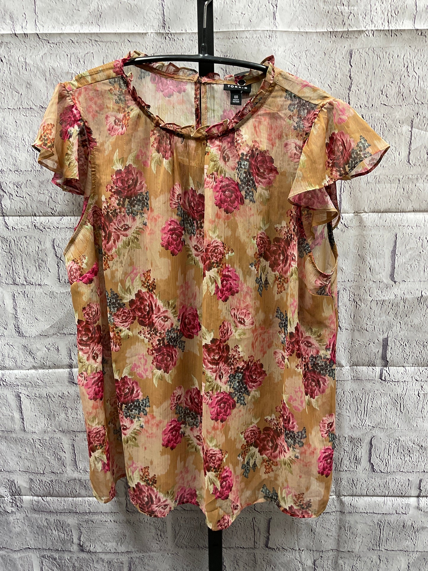 Top Short Sleeve By Torrid  Size: L