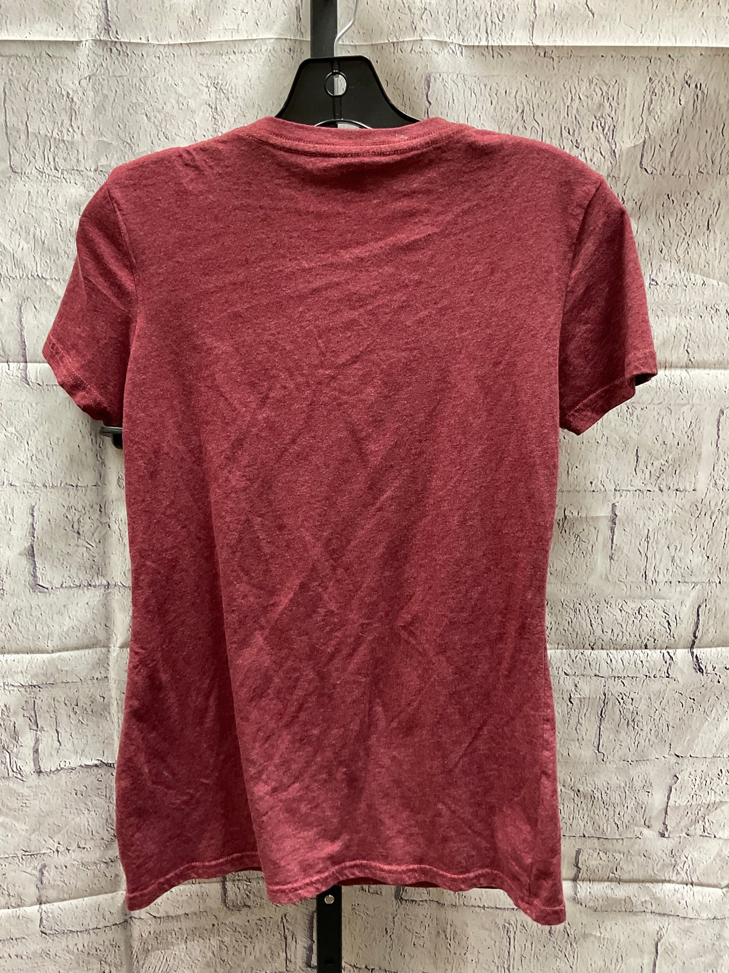 Top Short Sleeve Basic By Clothes Mentor  Size: M