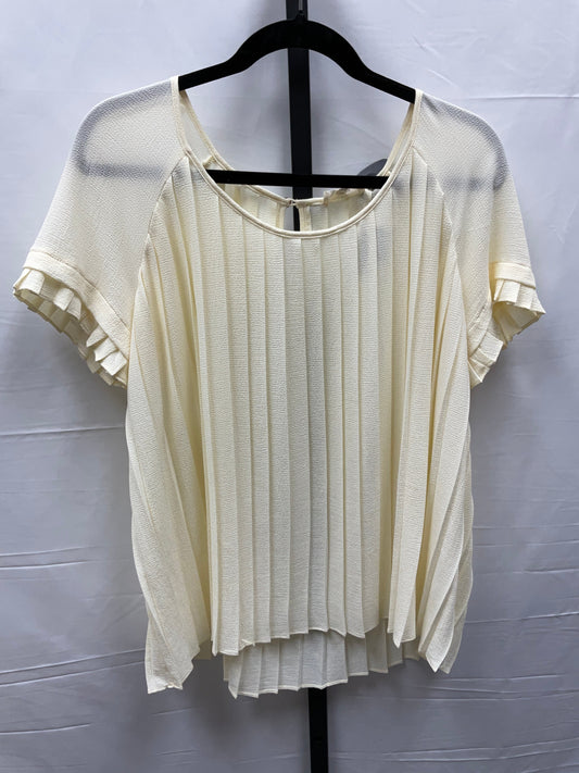 Top Short Sleeve By Entro  Size: S