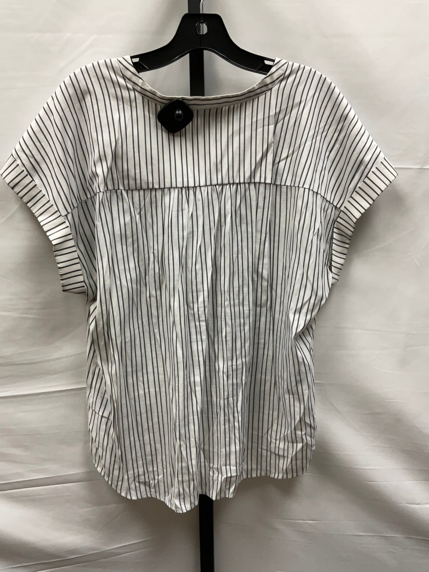 Striped Pattern Top Short Sleeve Apt 9, Size Xl