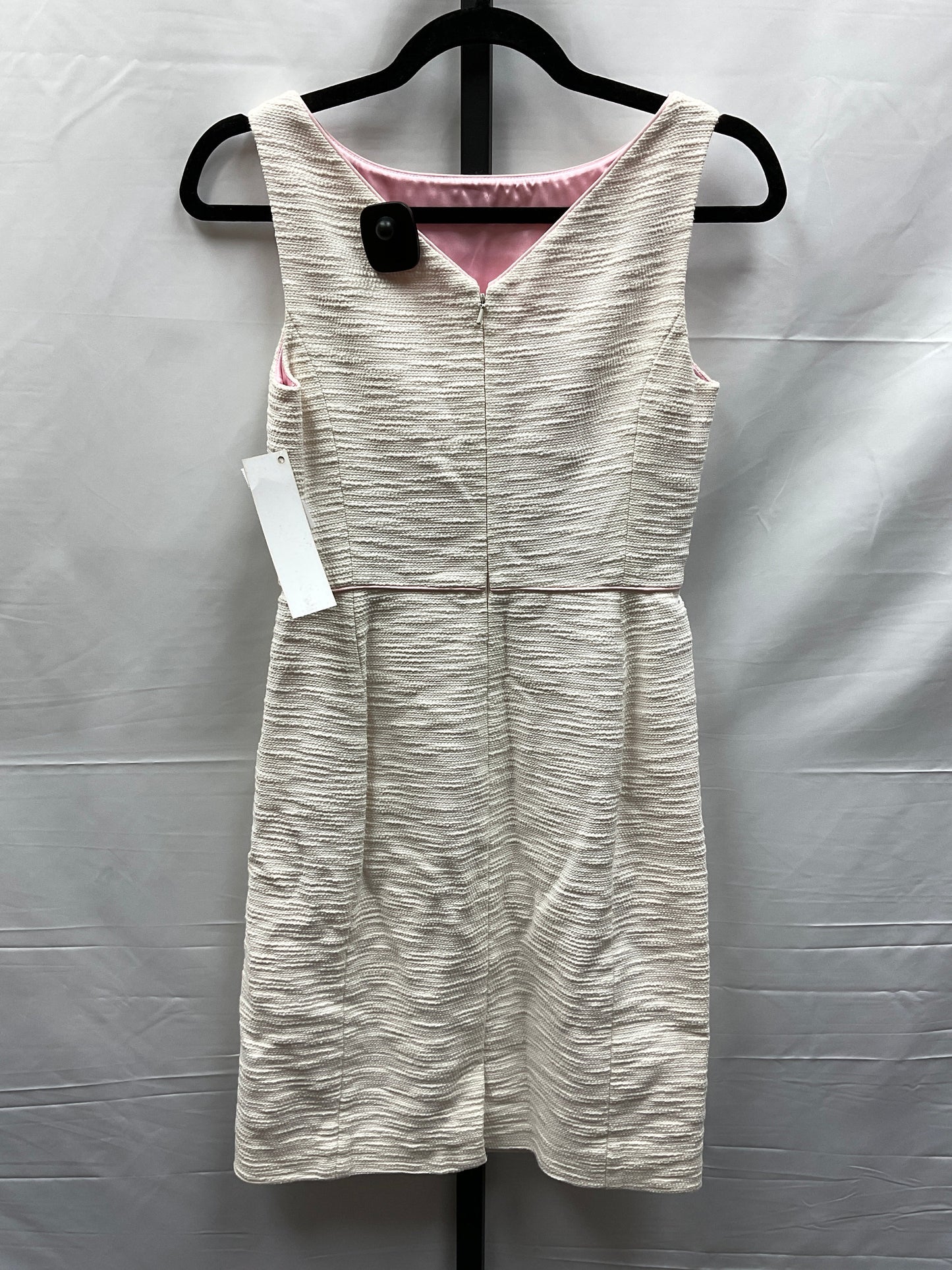 Cream & Pink Dress Designer Lilly Pulitzer, Size Xs