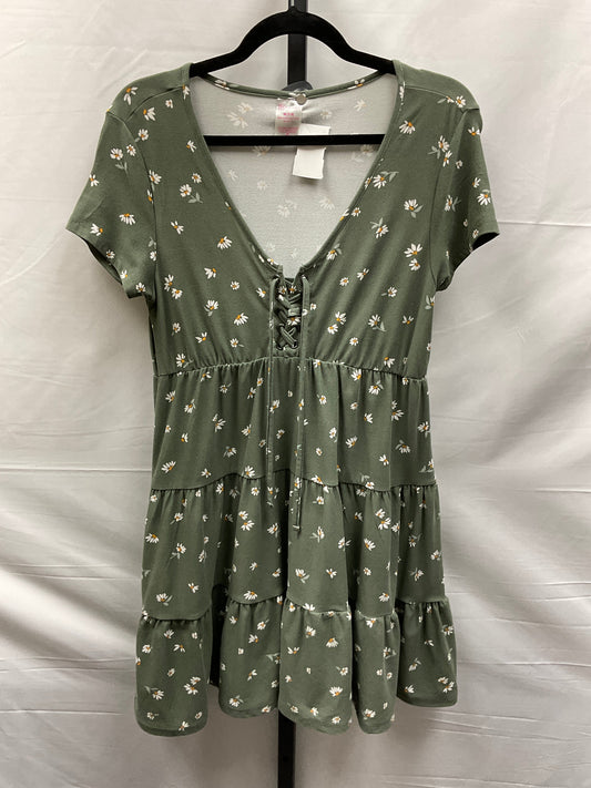 Green Dress Casual Short No Boundaries, Size M