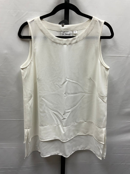 White Top Sleeveless Linea By Louis Dellolio, Size M