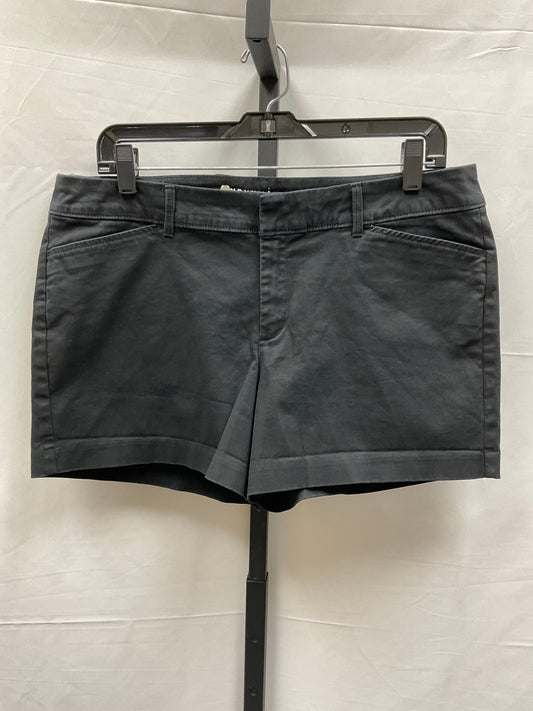 Black Shorts Old Navy, Size 10