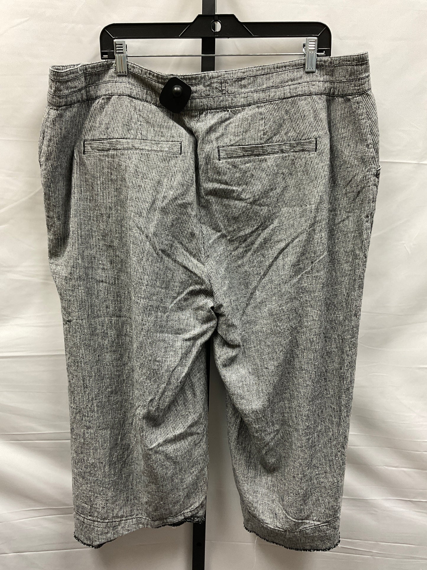 Grey Capris Democracy, Size 20