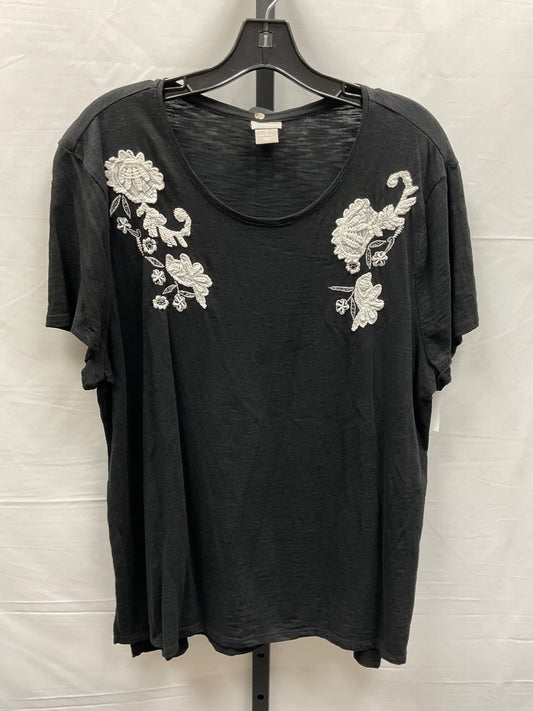 Black & White Top Short Sleeve Chicos, Size Xl