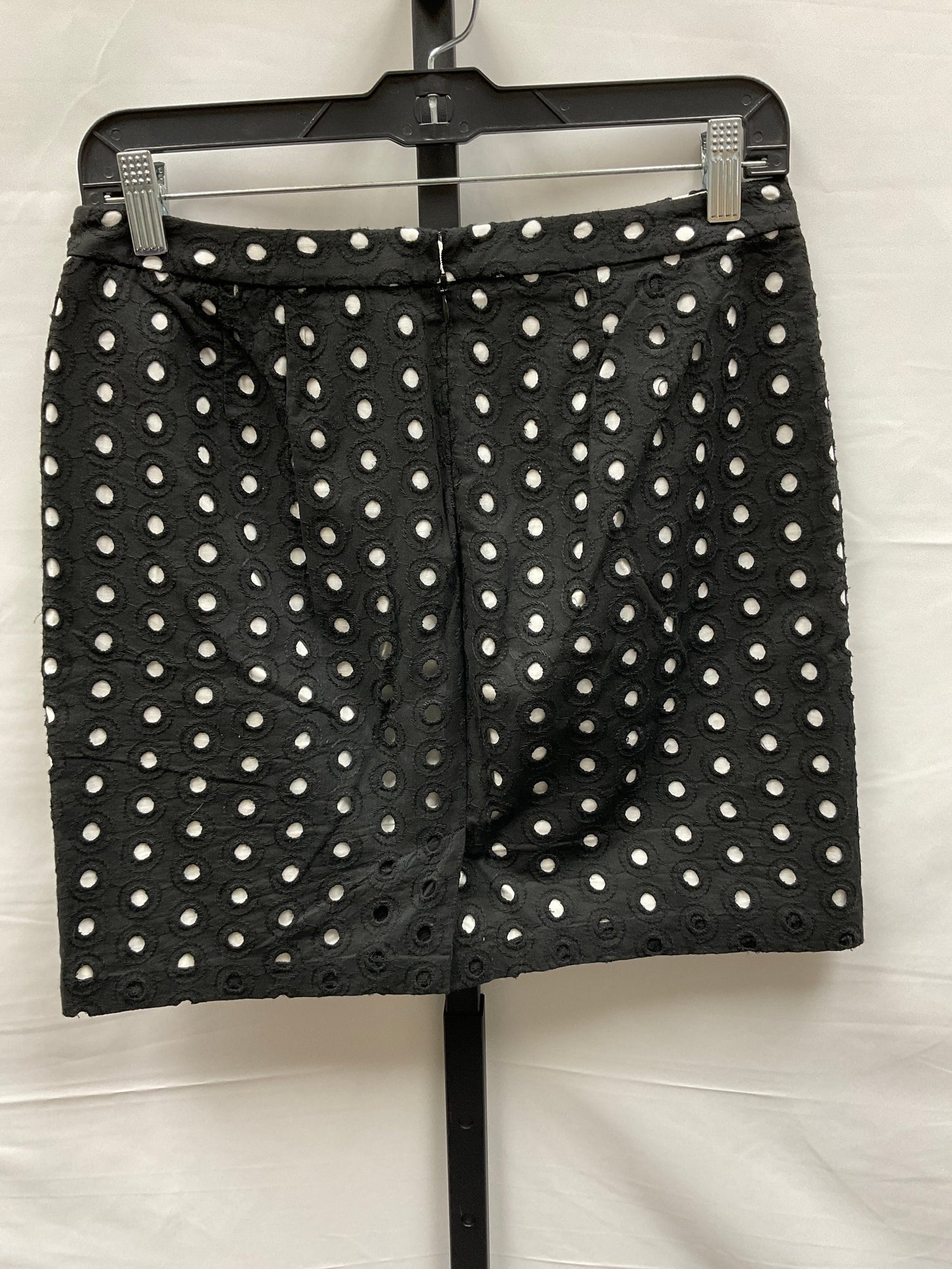 Black & White Skirt Mini & Short Loft, Size 2petite