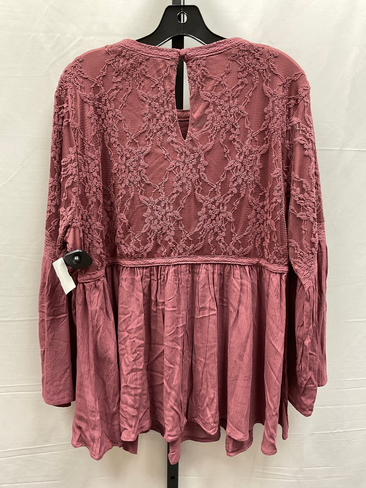 Top Long Sleeve By Torrid In Purple, Size: 2x