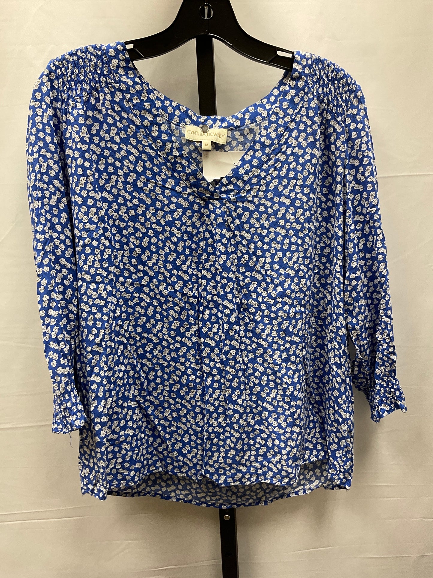 Top Long Sleeve By Cynthia Rowley In Blue & White, Size: M