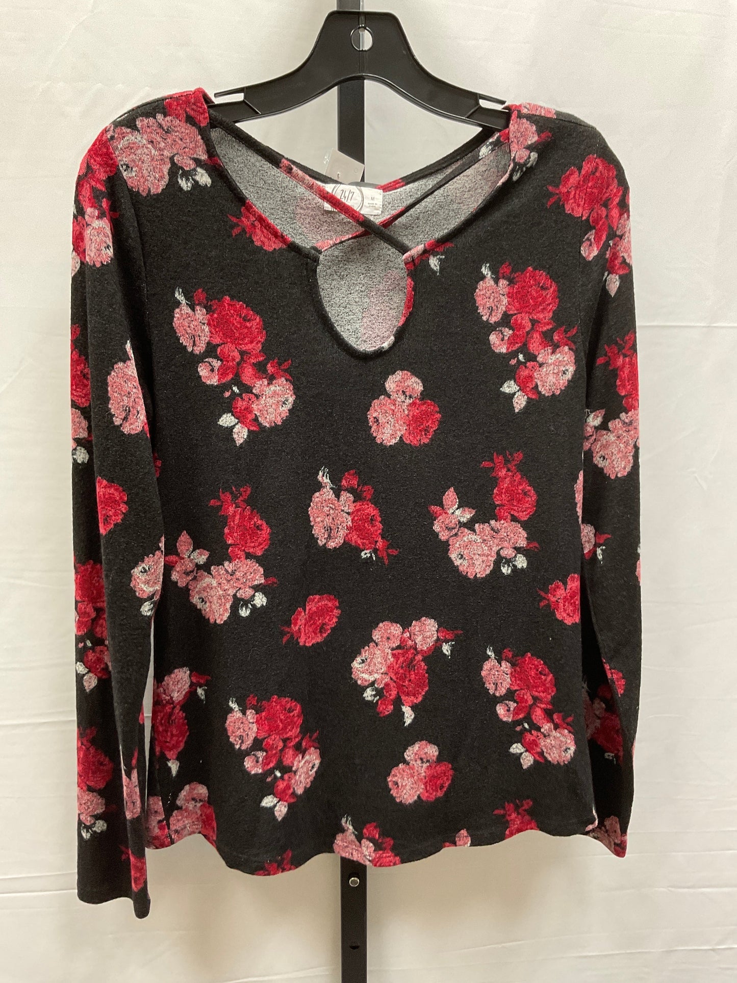 Top Long Sleeve By Maurices In Floral Print, Size: M