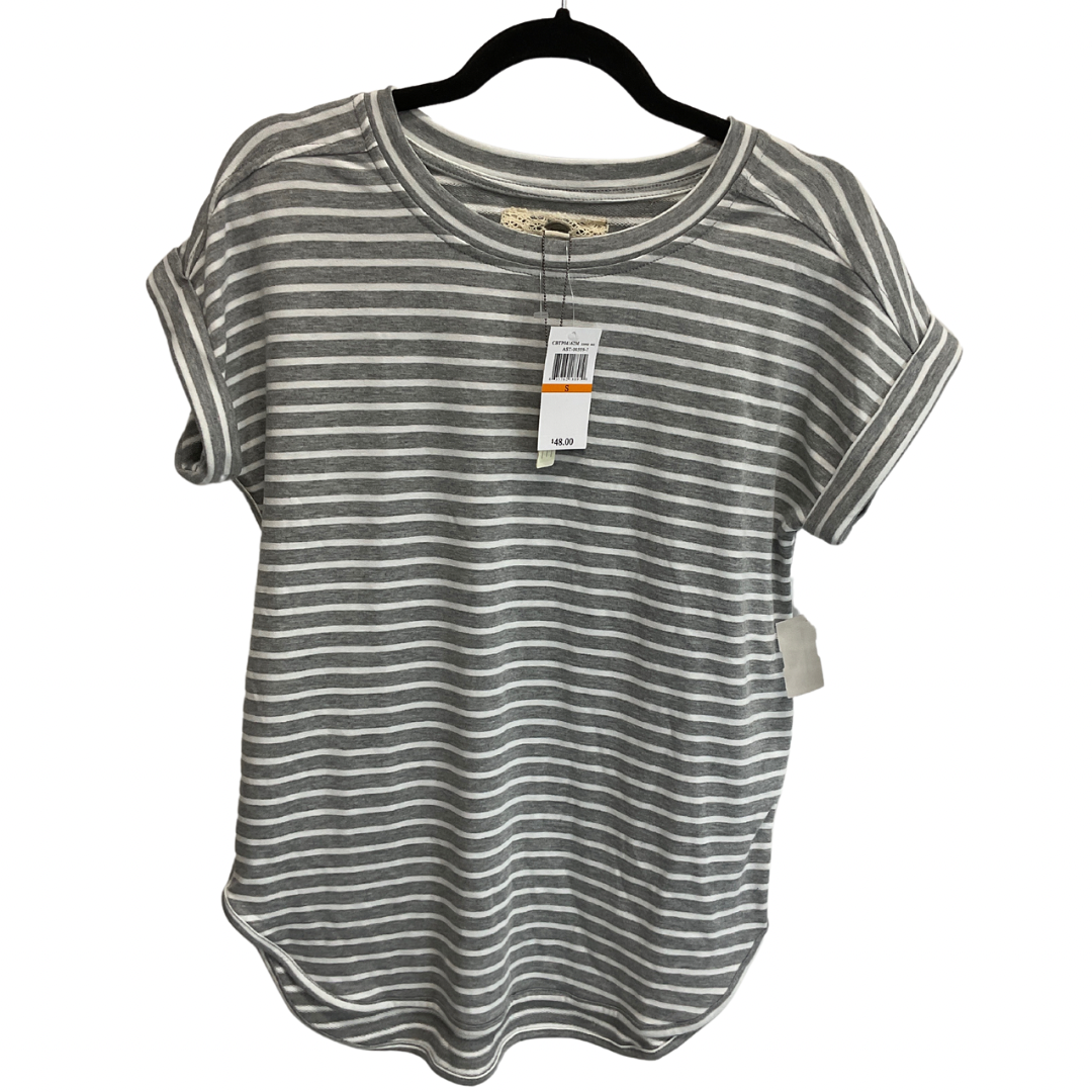 Top Short Sleeve By Cupio In Striped Pattern, Size: Sp