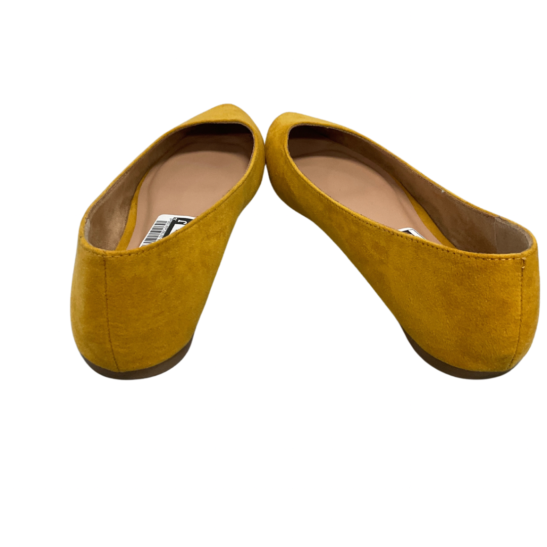 Shoes Flats By Old Navy In Yellow, Size: 9