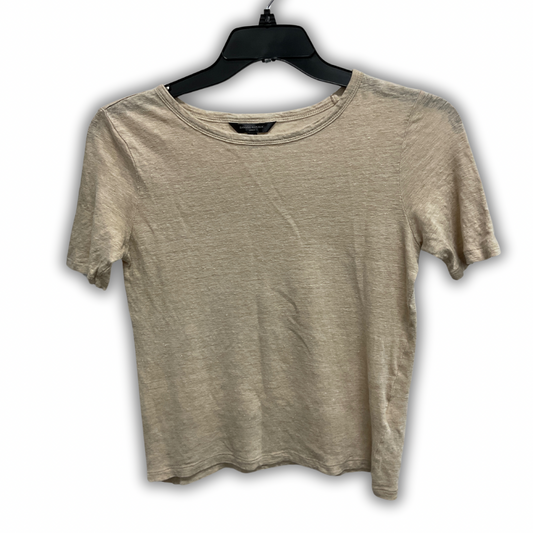 Top Short Sleeve Basic By Banana Republic In Tan, Size: Xs